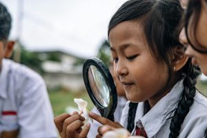 STEM Clubs Encouraging Girls to Enter Science Careers