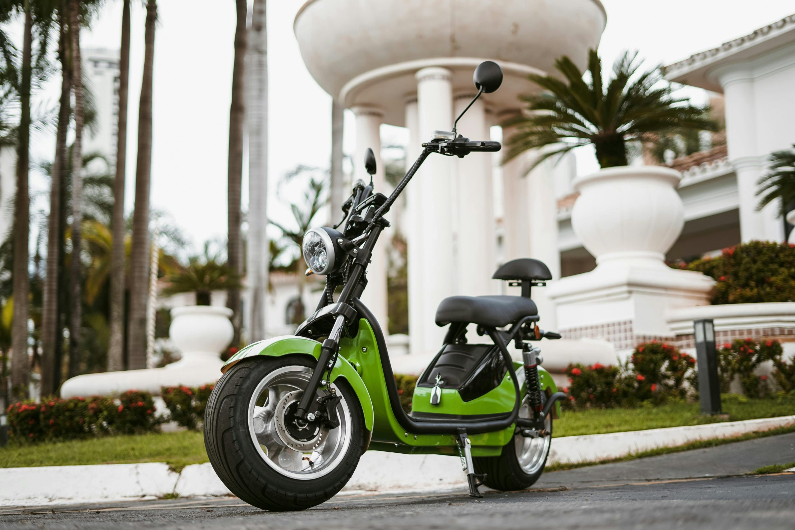 Electric Taxis Revolutionizing City Transportation Efficiency