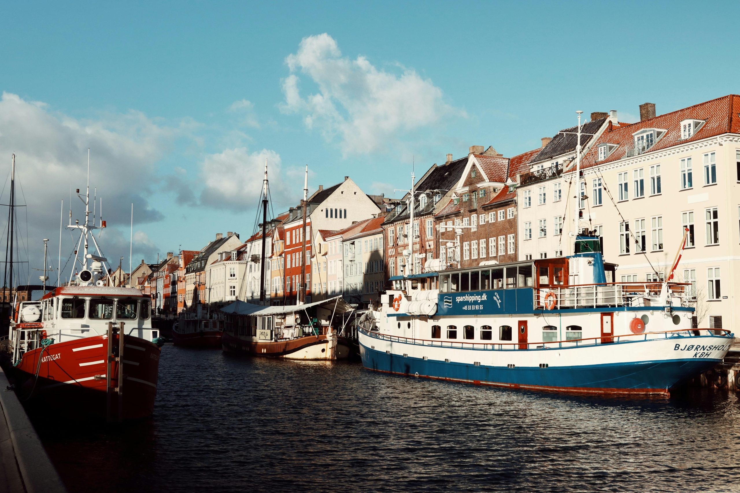 Top Cities Experiencing Housing Market Booms in 2025