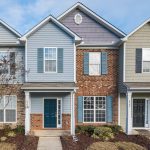 Urban Versus Suburban Housing: Which Lifestyle Fits Best?