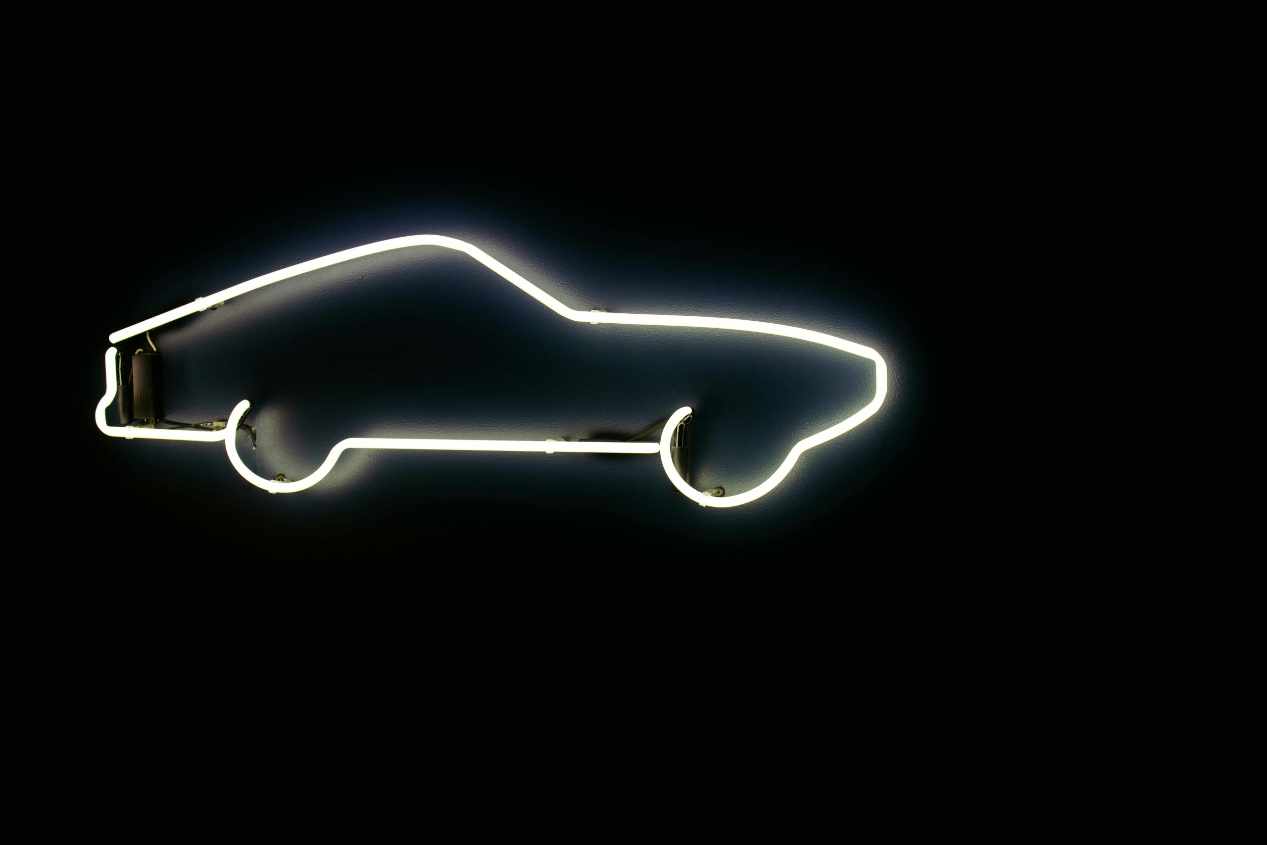 Solar Panel Roofs Extending Electric Car Ranges