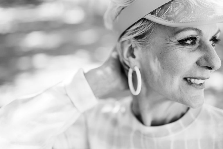 Why Monochrome Outfits Remain a Timeless Style Choice