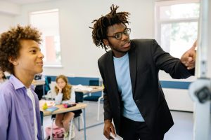 Cross-Curricular Learning Stimulates Student Curiosity and Innovation